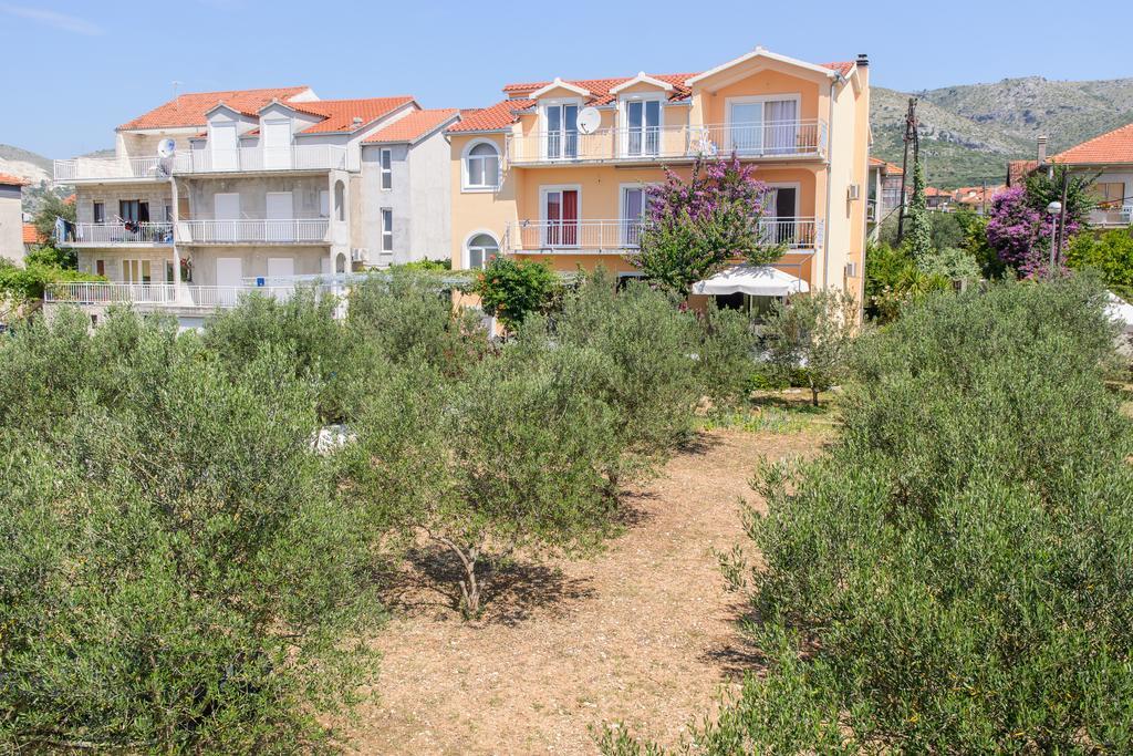 Apartments Grgic Τρογκίρ Εξωτερικό φωτογραφία