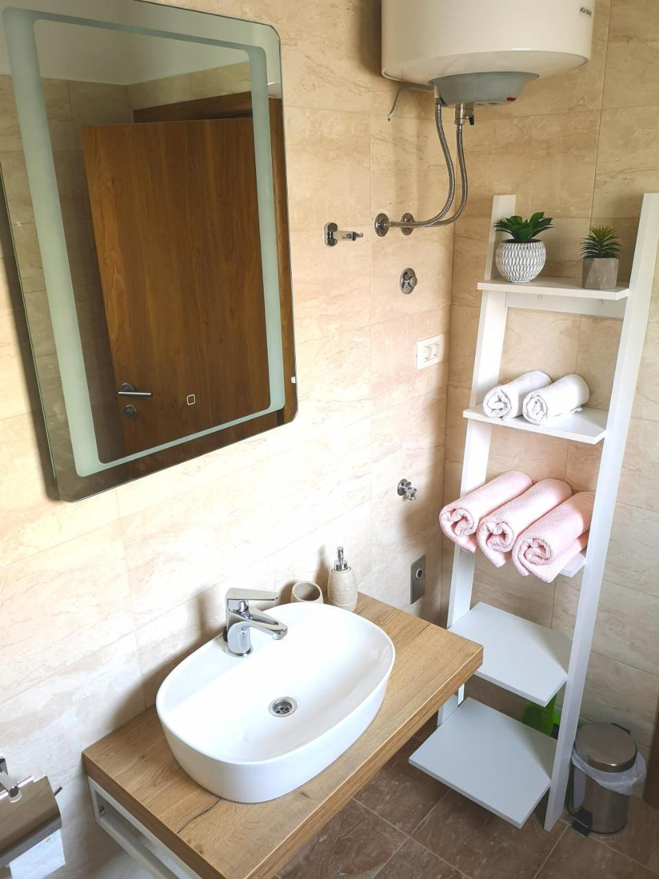 Apartments Grgic Τρογκίρ Εξωτερικό φωτογραφία