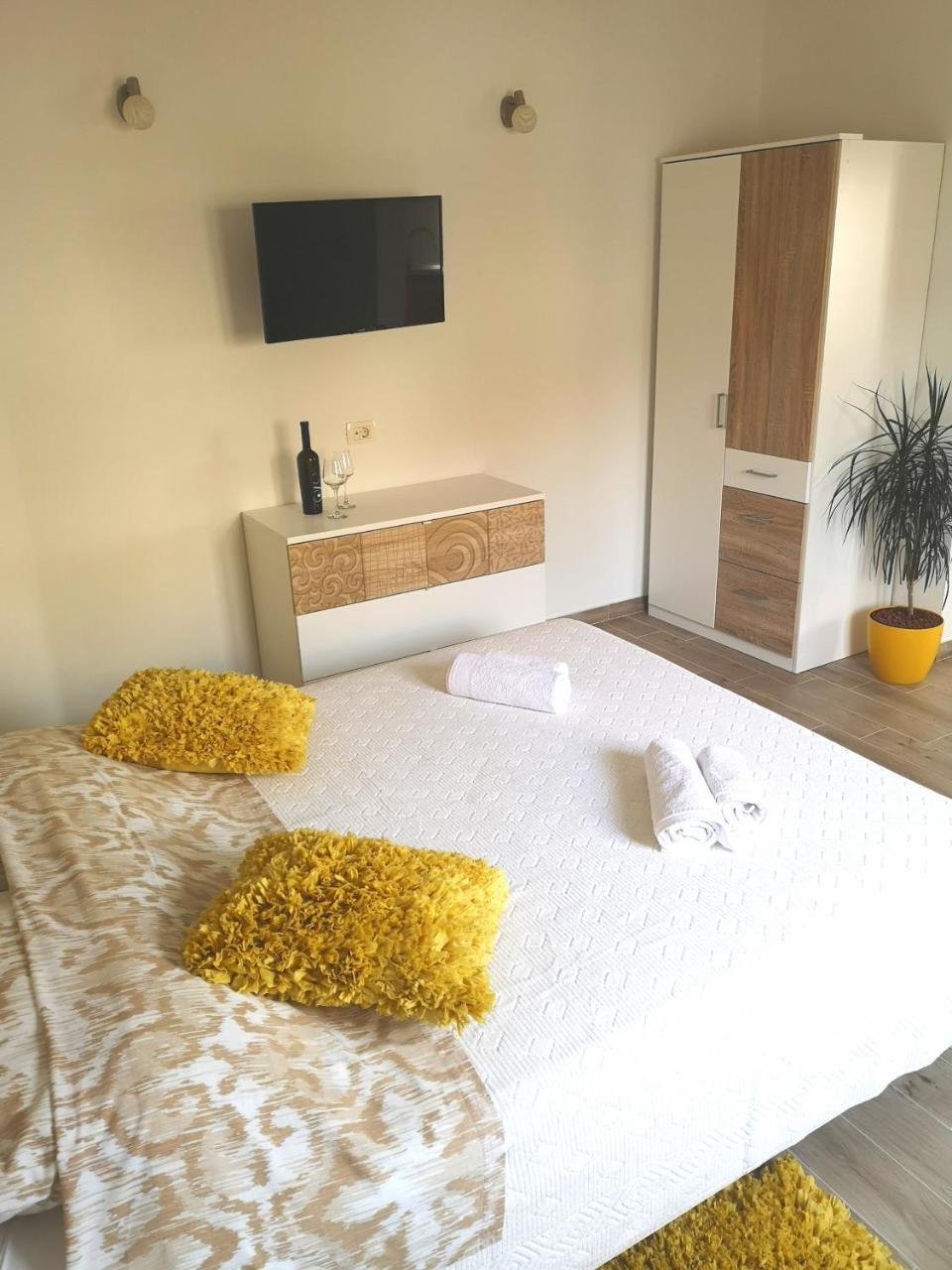 Apartments Grgic Τρογκίρ Εξωτερικό φωτογραφία